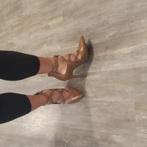 NWOB By Guess Grommet Stiletto Heels